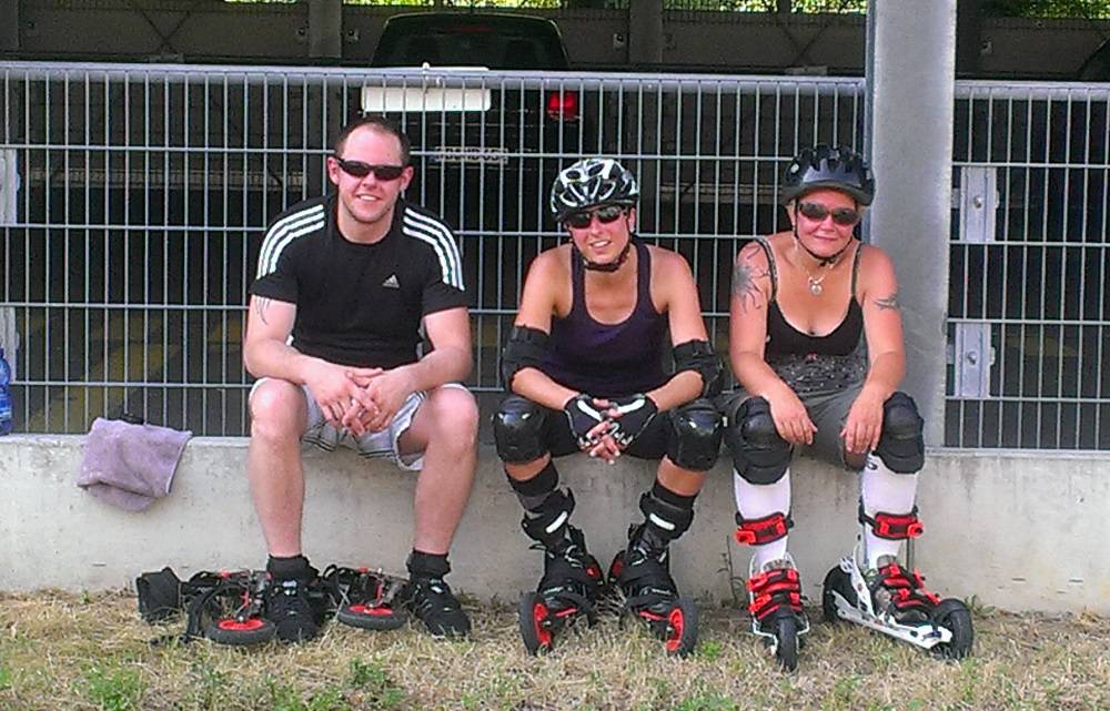 Skiken mit den Cross Inlinern Skikes bei 37 Grad im Schatten