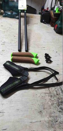 Montage der Stockschlaufen Montage der Stockschlaufen