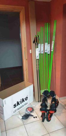 Skikeausrüstung vor dem Versand Skikeausrüstung vor dem Versand